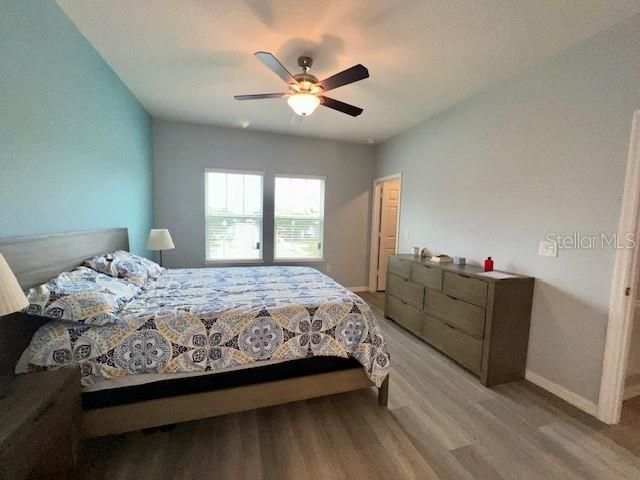 For Rent: $2,390 (3 beds, 2 baths, 1472 Square Feet)