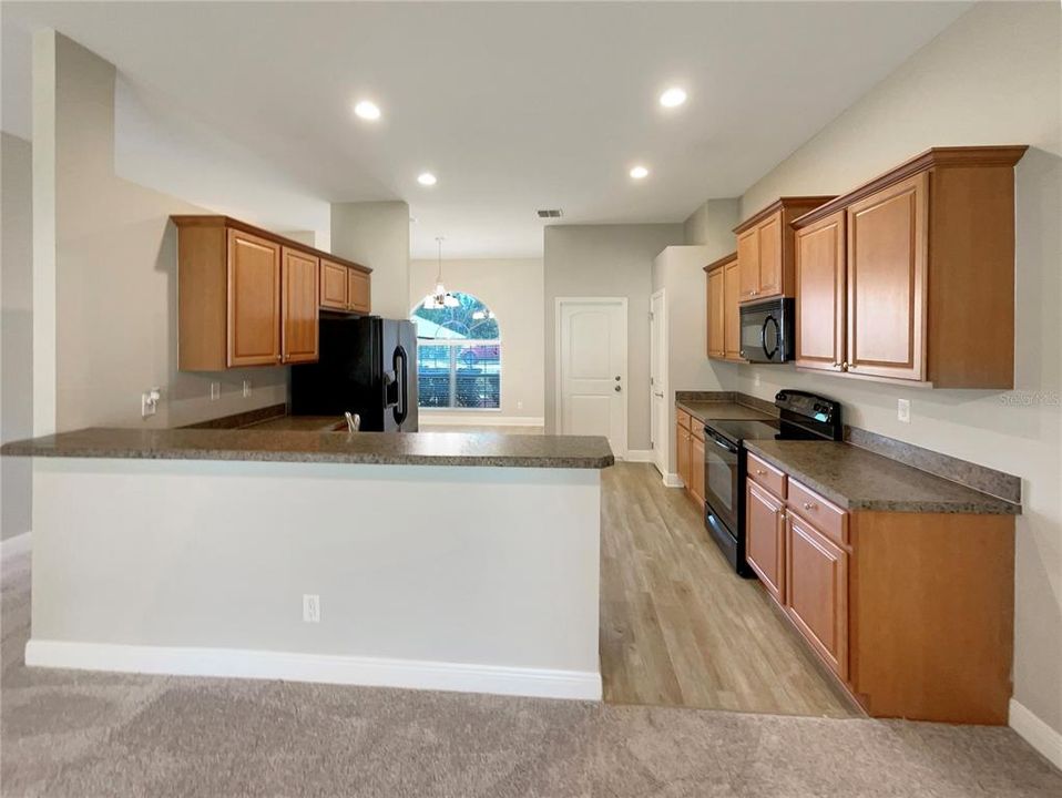 For Sale: $445,000 (3 beds, 2 baths, 1720 Square Feet)