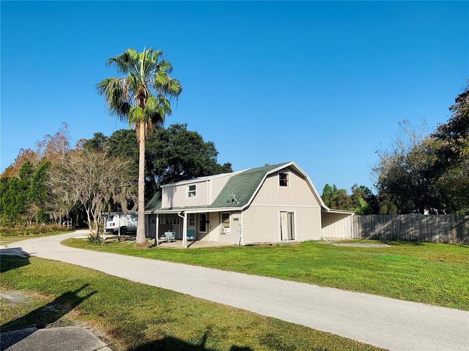 approach to barn apartment.