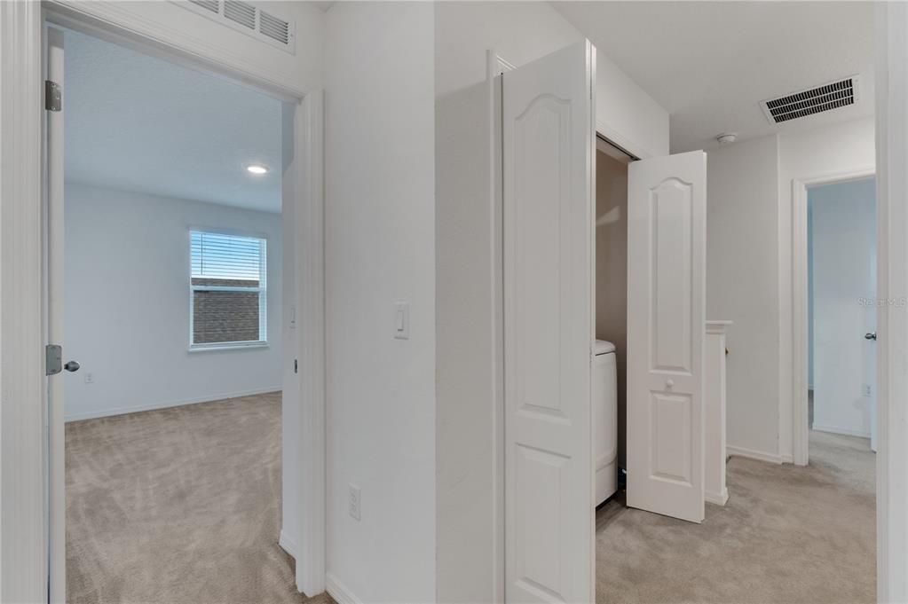 For Sale: $398,500 (4 beds, 2 baths, 1904 Square Feet)