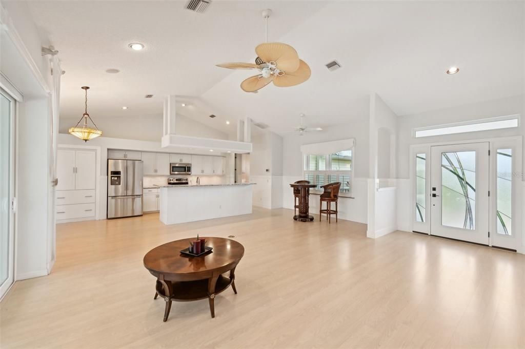 Active With Contract: $1,075,000 (3 beds, 3 baths, 2100 Square Feet)