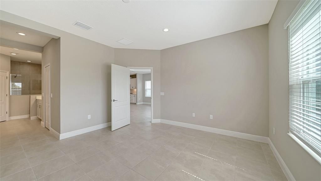 For Sale: $397,990 (2 beds, 2 baths, 1530 Square Feet)