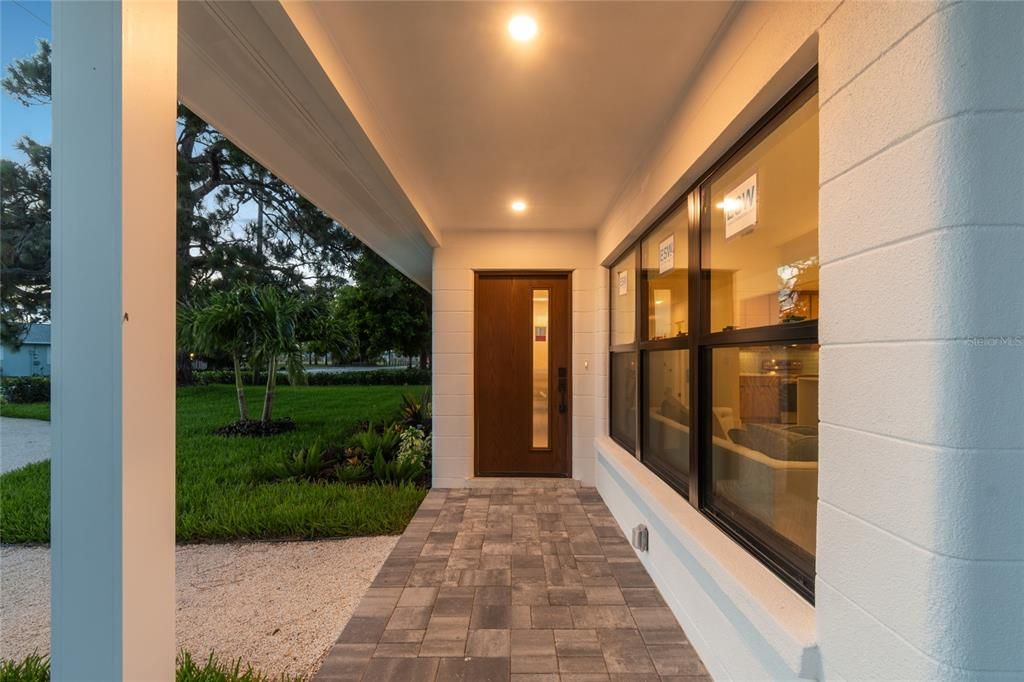 En Venta: $849,999 (3 camas, 2 baños, 1642 Pies cuadrados)