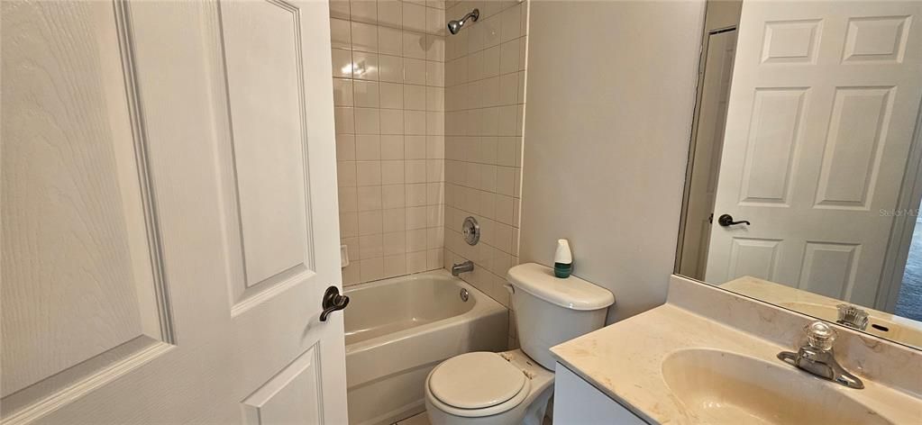 For Rent: $2,000 (2 beds, 2 baths, 1450 Square Feet)