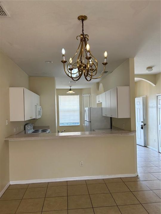 For Rent: $1,795 (3 beds, 2 baths, 1468 Square Feet)