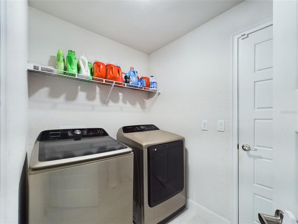 For Sale: $350,000 (4 beds, 2 baths, 1775 Square Feet)