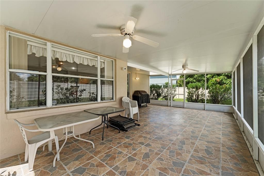 For Sale: $549,000 (4 beds, 2 baths, 3062 Square Feet)