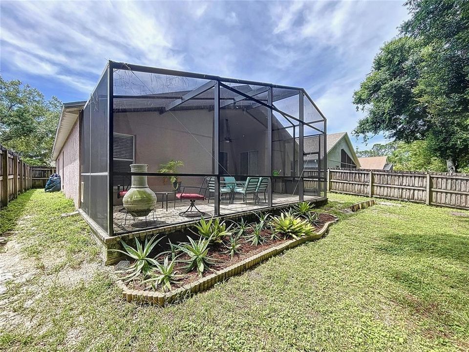 For Sale: $450,000 (4 beds, 3 baths, 1779 Square Feet)