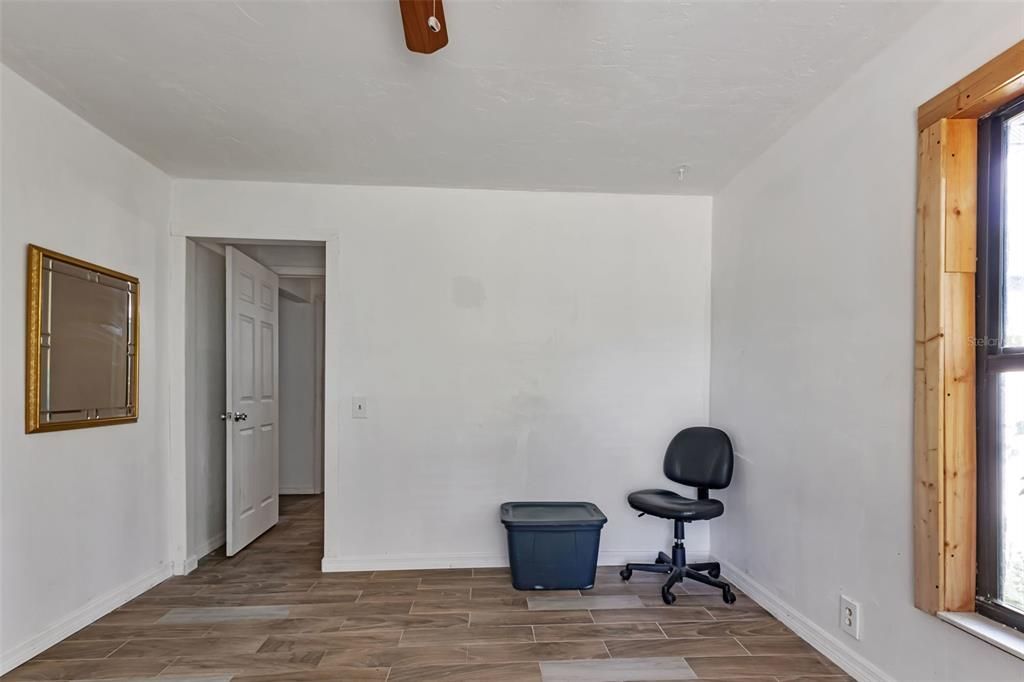 For Sale: $399,000 (3 beds, 2 baths, 1528 Square Feet)