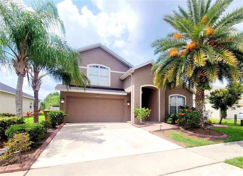 For Sale: $440,000 (4 beds, 2 baths, 2410 Square Feet)