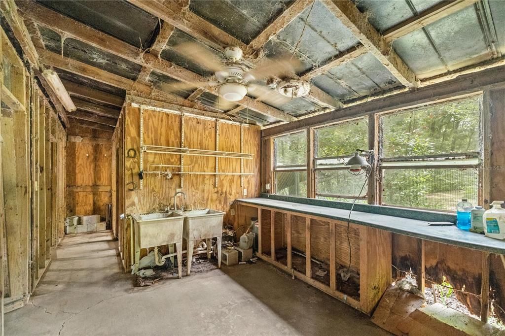 待售: $275,000 (3 贝兹, 2 浴室, 1260 平方英尺)