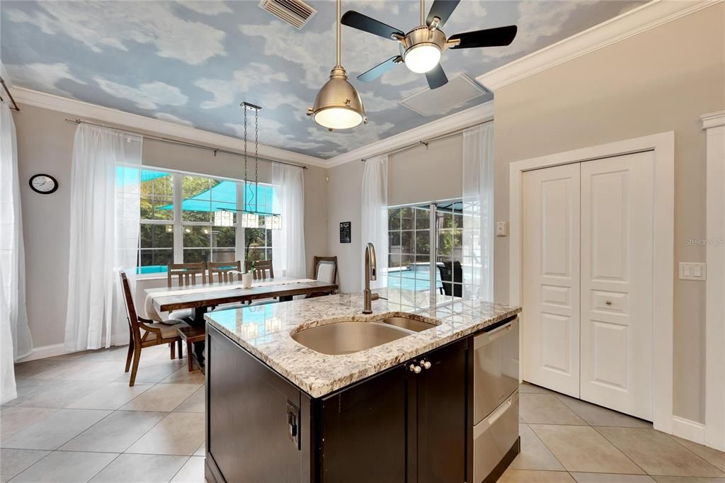 Gorgeous kitchen!