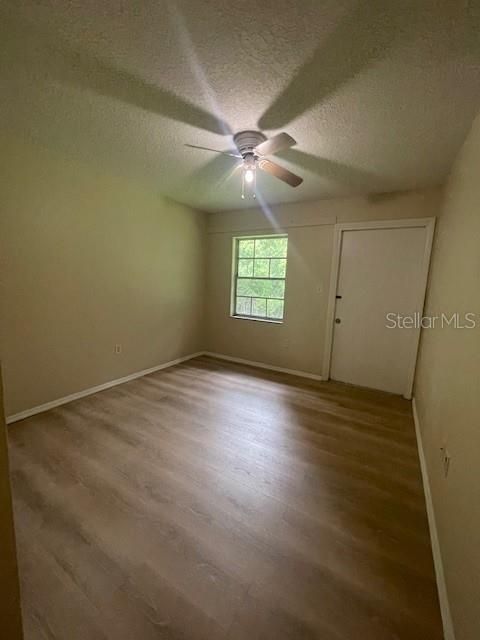 For Rent: $1,495 (2 beds, 1 baths, 964 Square Feet)