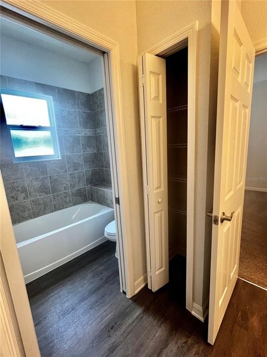 2nd Bathroom