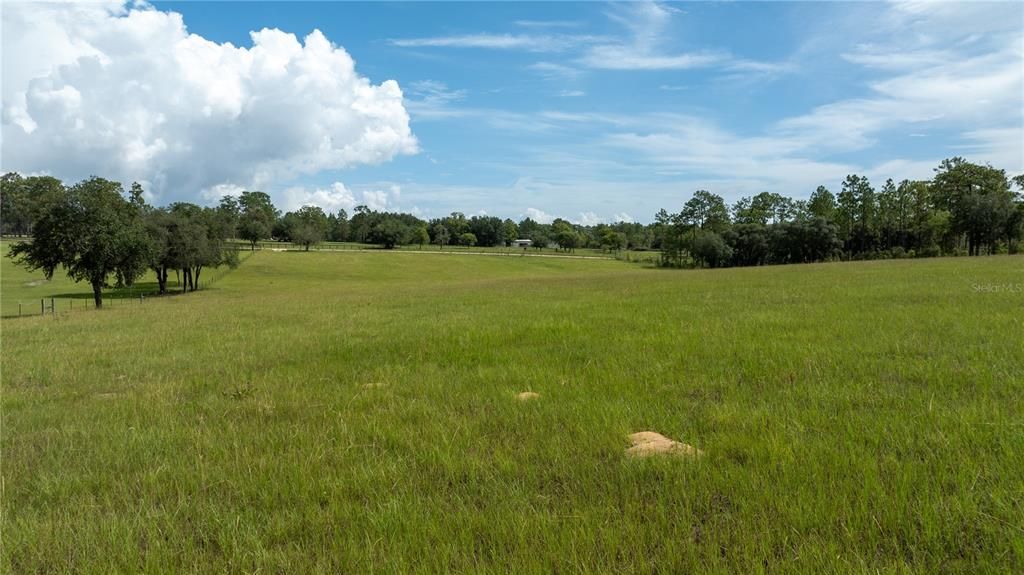 En Venta: $220,000 (11.74 acres)