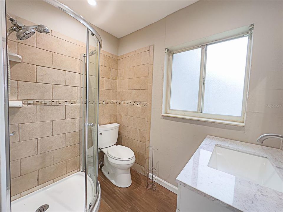 Main bathroom