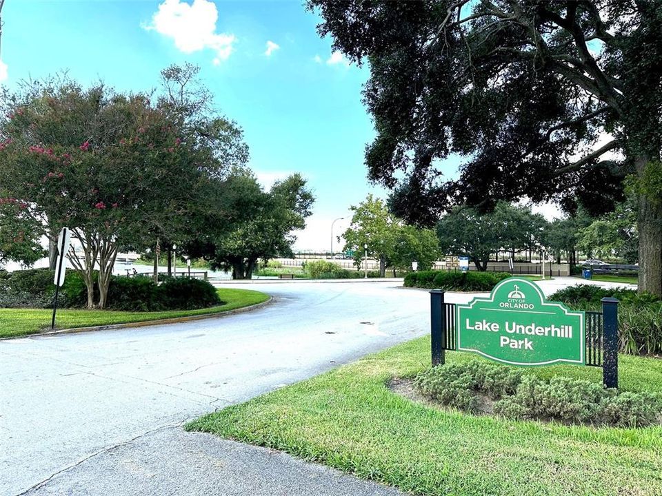 Lake Underhill Park, located across the street from Plantation Gardens