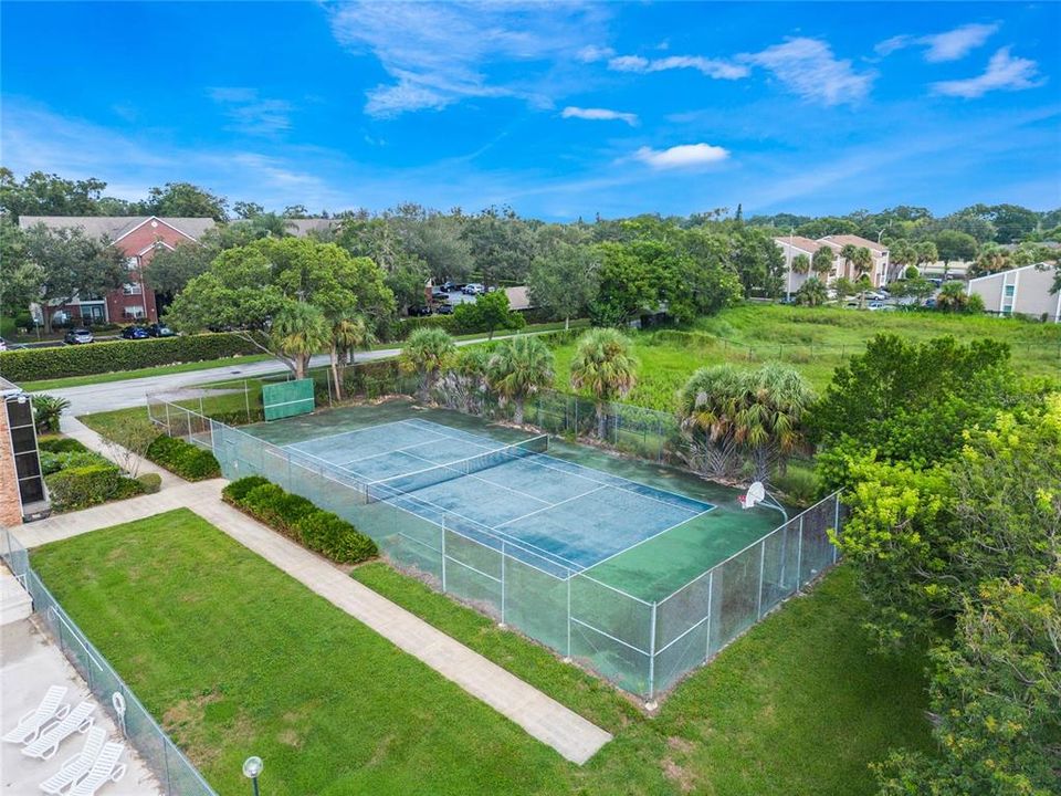 Private tennis courts for community