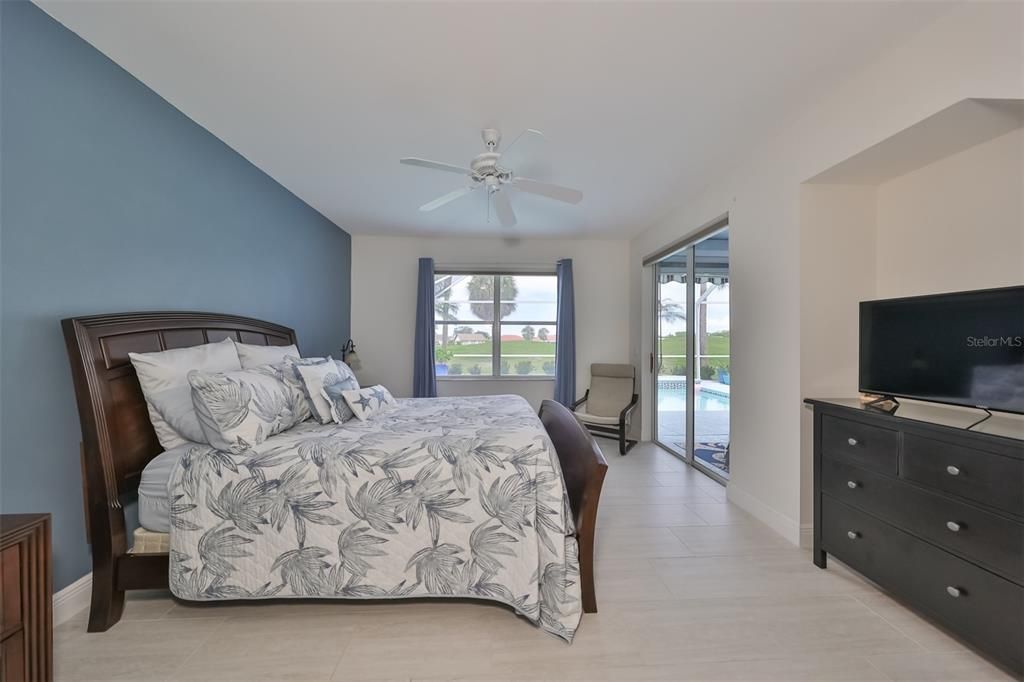 For Sale: $499,000 (3 beds, 3 baths, 1814 Square Feet)