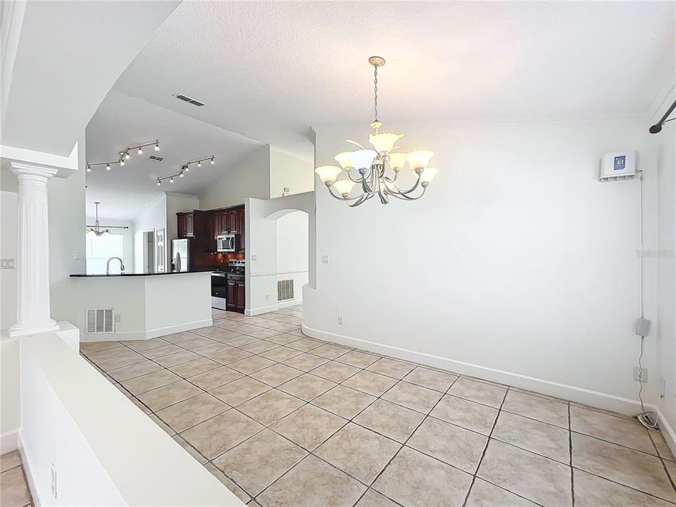 For Sale: $498,500 (4 beds, 2 baths, 1802 Square Feet)