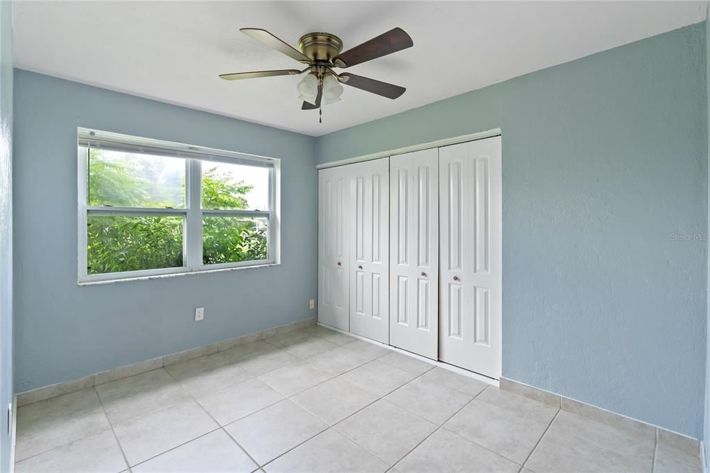 For Sale: $270,000 (3 beds, 1 baths, 1253 Square Feet)