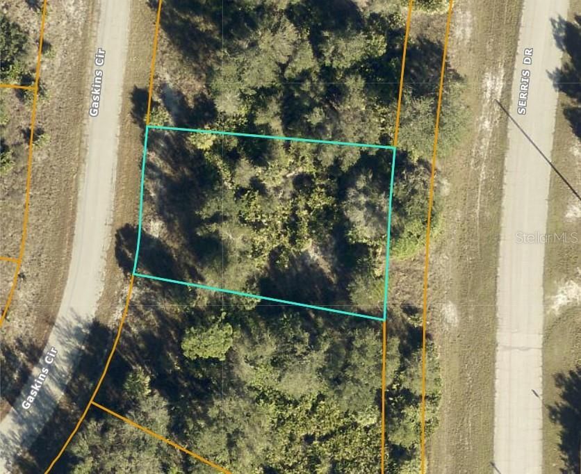 For Sale: $14,000 (0.23 acres)