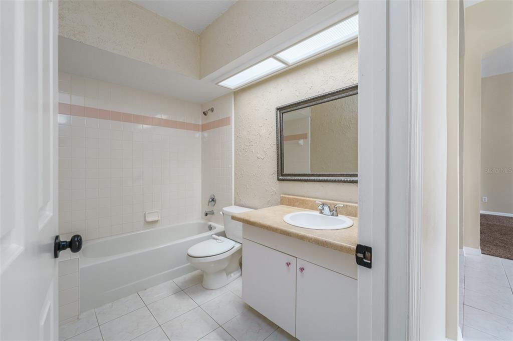 2nd Bathroom