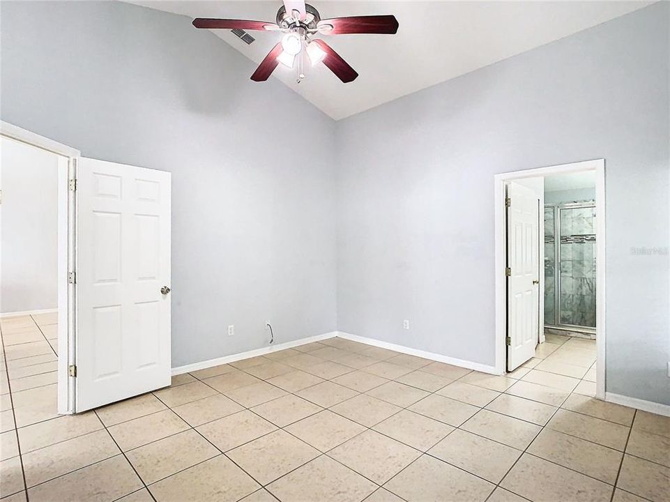 For Sale: $448,000 (3 beds, 2 baths, 1571 Square Feet)