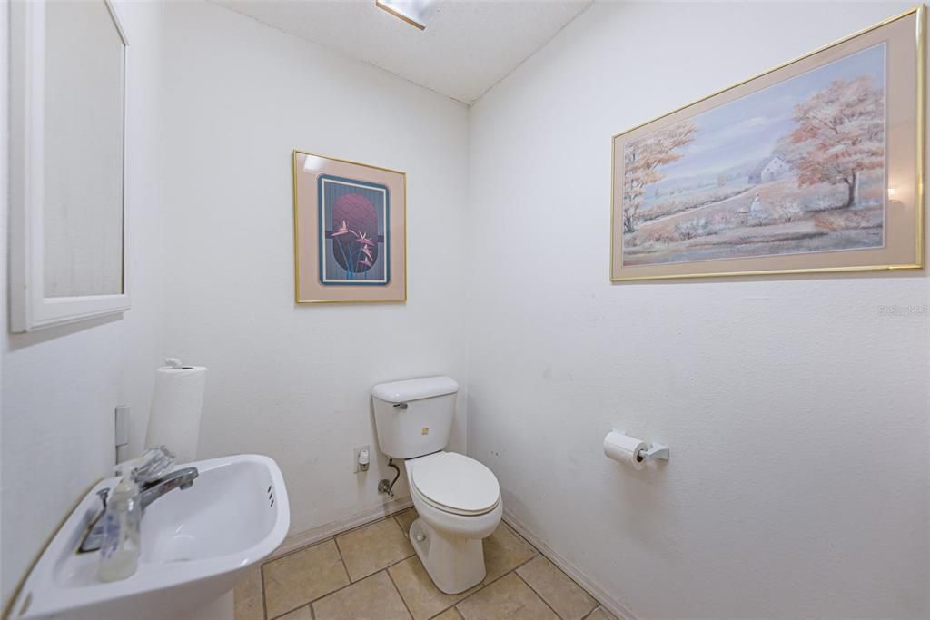 待售: $499,900 (0 贝兹, 0 浴室, 2448 平方英尺)