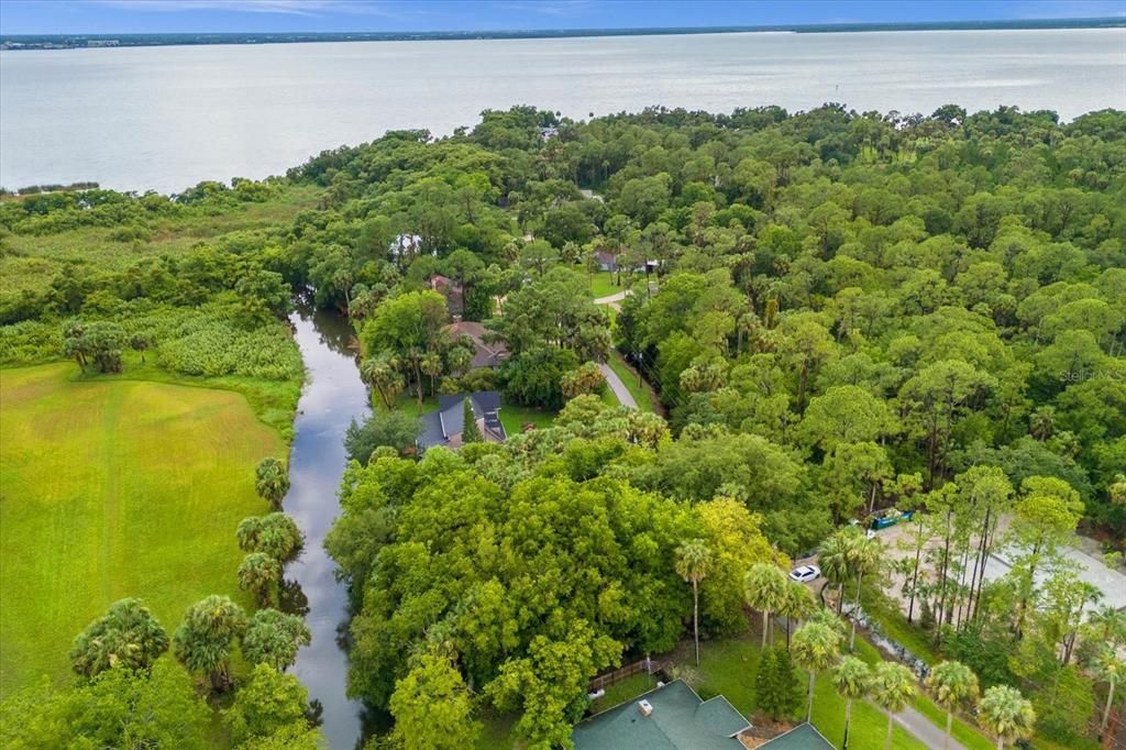 На продажу: $92,500 (0.38 acres)