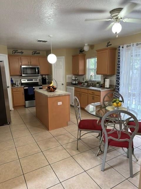 For Rent: $3,000 (4 beds, 2 baths, 2240 Square Feet)