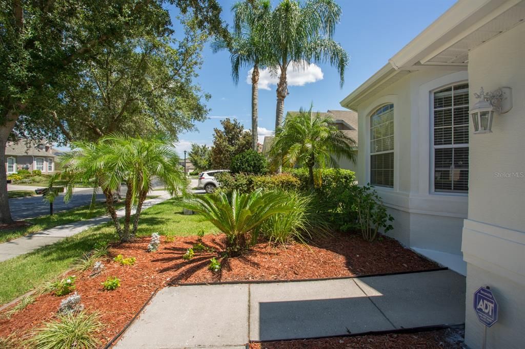 Active With Contract: $2,795 (5 beds, 3 baths, 2825 Square Feet)