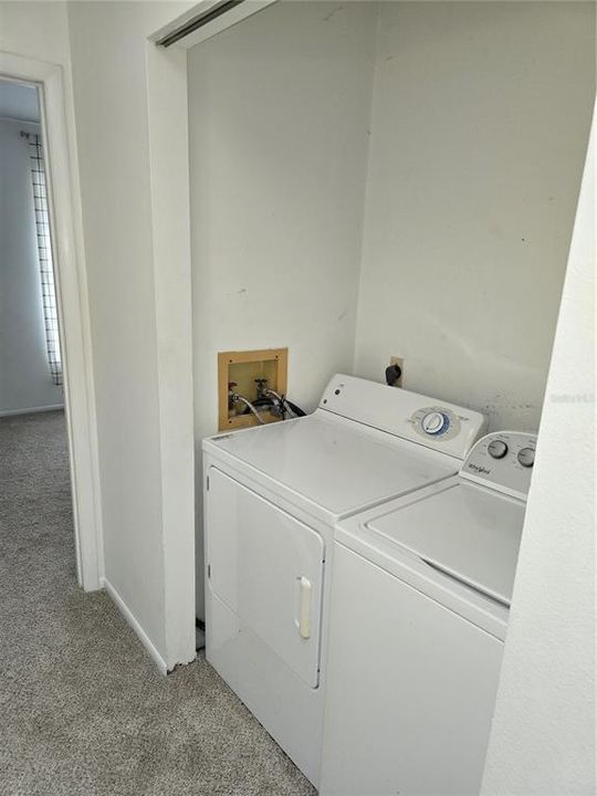 For Sale: $207,000 (2 beds, 1 baths, 1020 Square Feet)