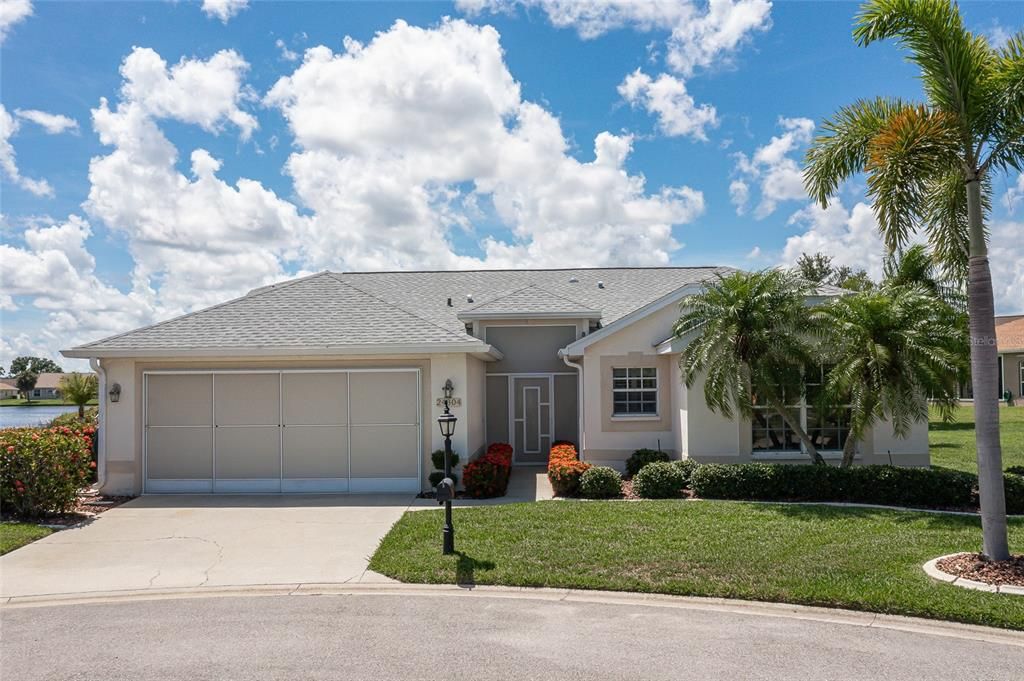 For Sale: $419,000 (3 beds, 2 baths, 1893 Square Feet)