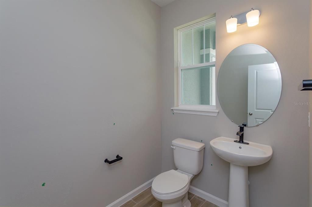 For Sale: $373,005 (3 beds, 2 baths, 1729 Square Feet)