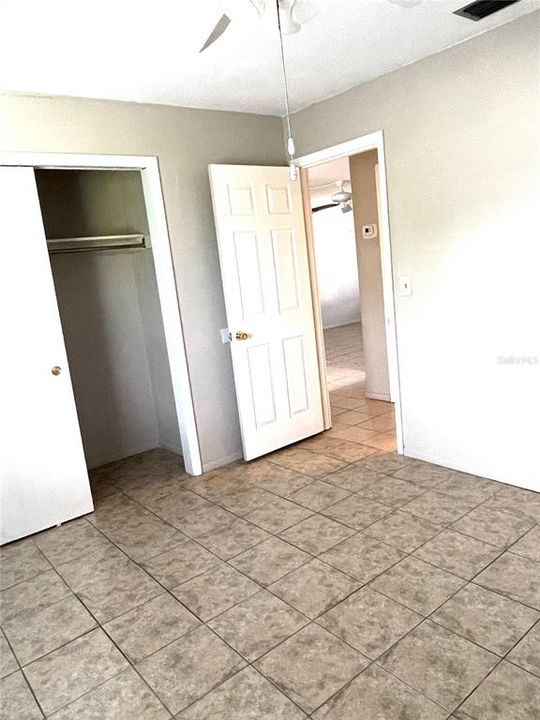 For Rent: $1,650 (2 beds, 1 baths, 782 Square Feet)