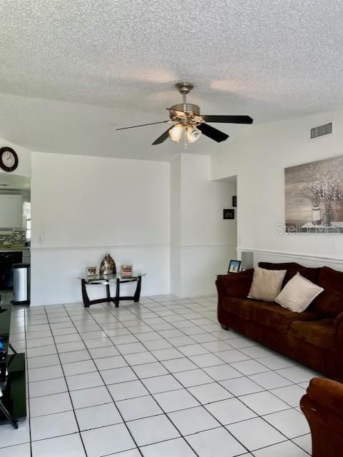 For Sale: $330,000 (4 beds, 2 baths, 1100 Square Feet)