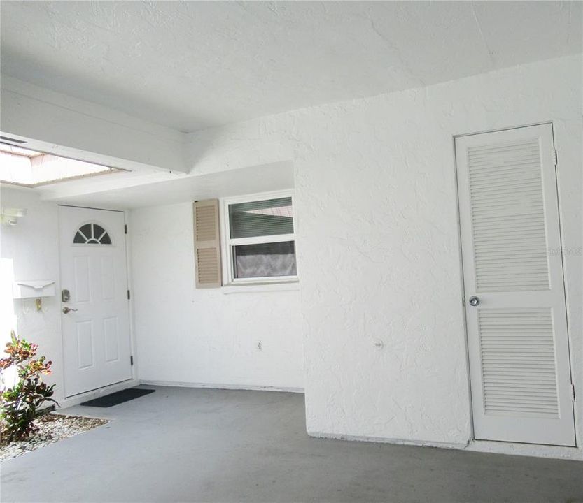 For Sale: $269,000 (2 beds, 2 baths, 1209 Square Feet)