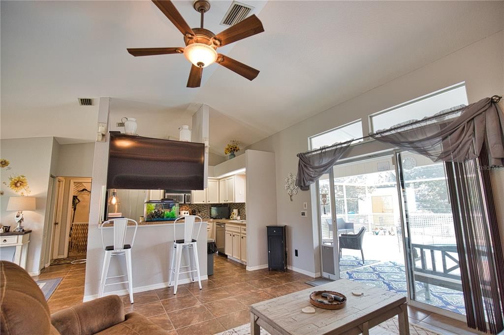 For Sale: $459,900 (3 beds, 2 baths, 1452 Square Feet)