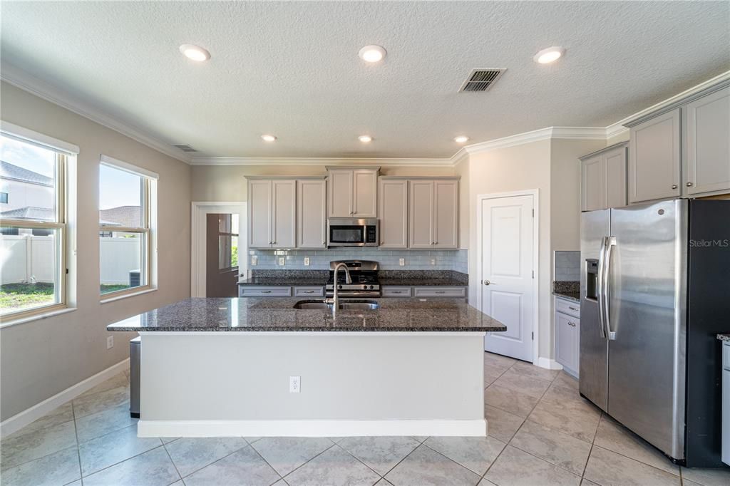 Kitchen/ Stools area