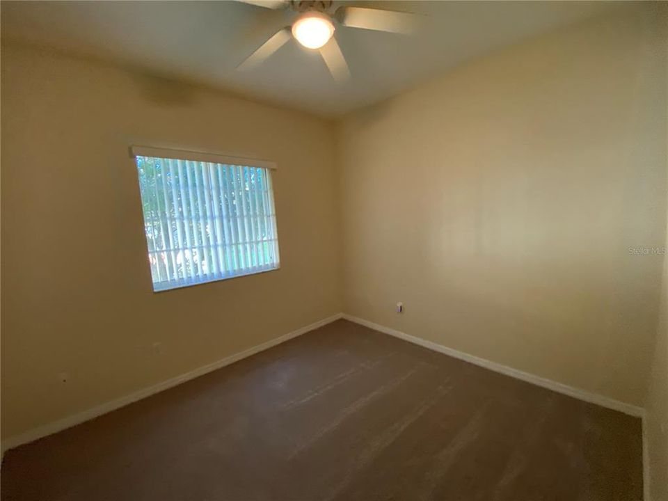 For Sale: $160,000 (2 beds, 2 baths, 812 Square Feet)