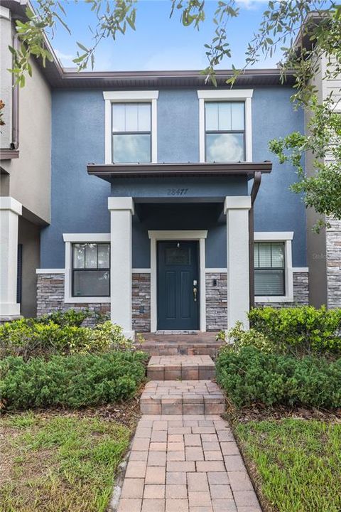 Active With Contract: $2,150 (2 beds, 2 baths, 1394 Square Feet)