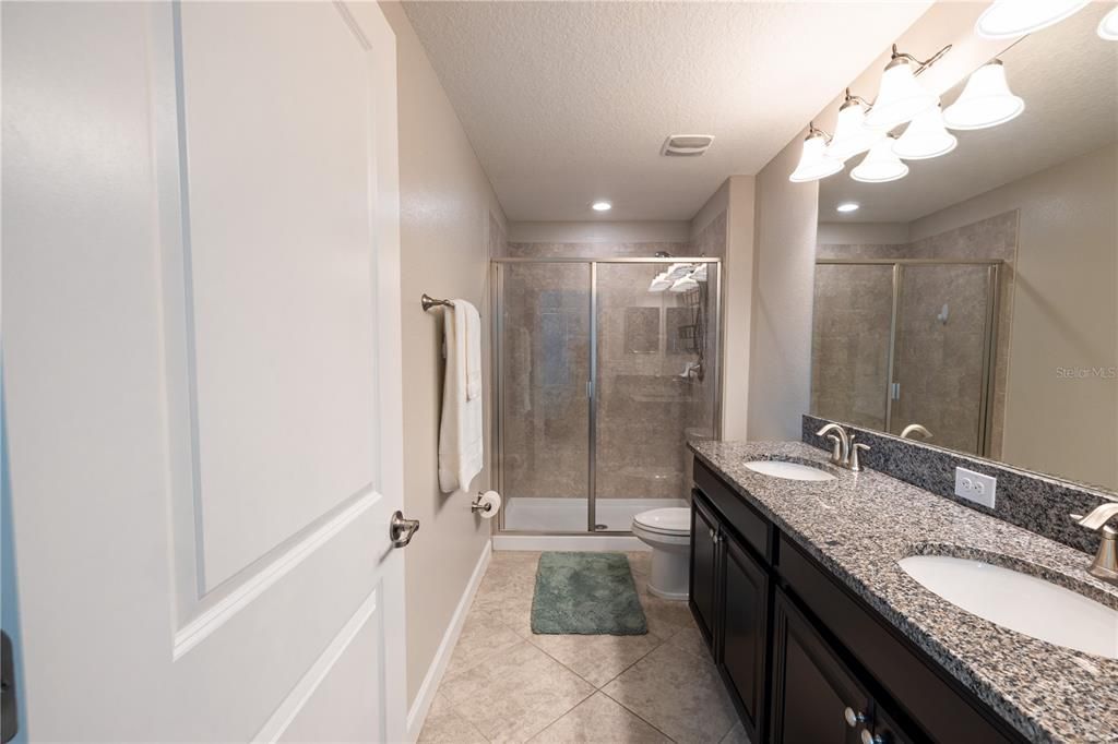 Active With Contract: $2,150 (2 beds, 2 baths, 1394 Square Feet)