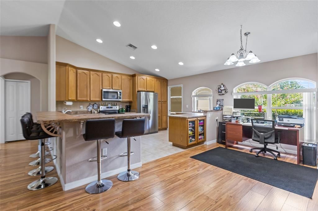 For Sale: $379,900 (3 beds, 2 baths, 1693 Square Feet)