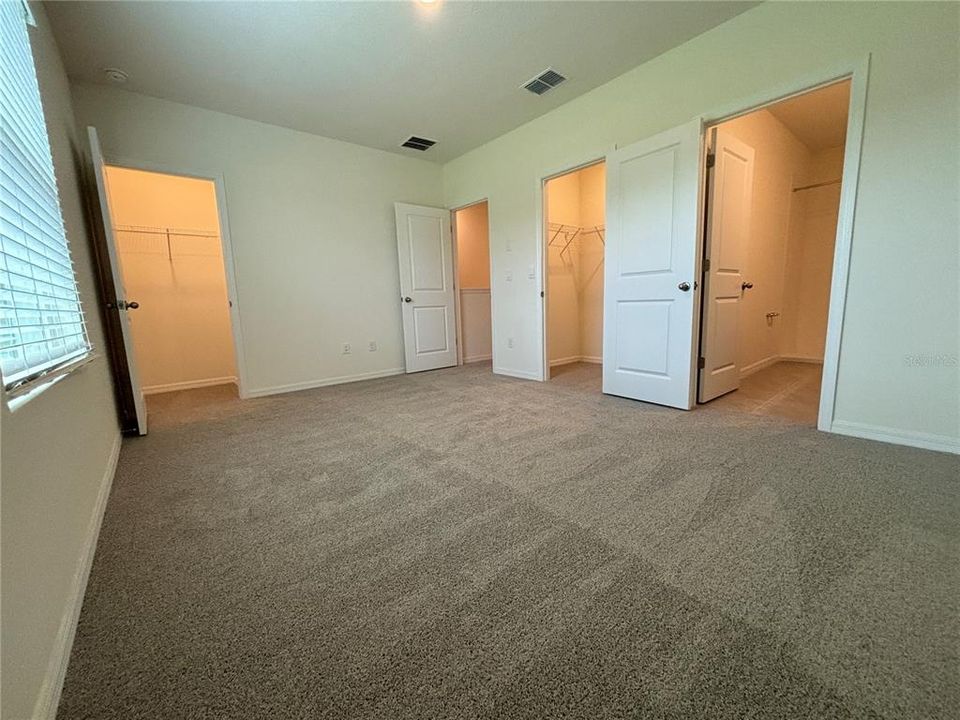 For Rent: $2,200 (3 beds, 2 baths, 1673 Square Feet)