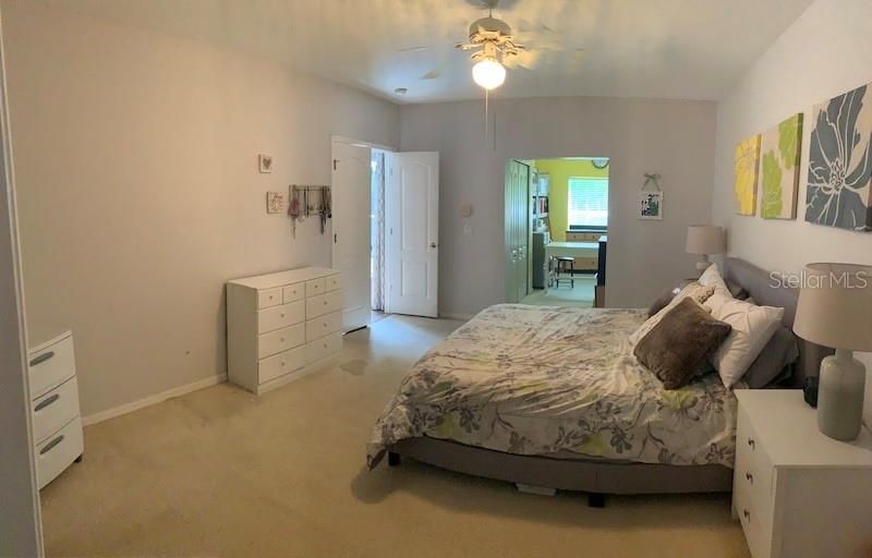 For Rent: $2,900 (4 beds, 2 baths, 2312 Square Feet)