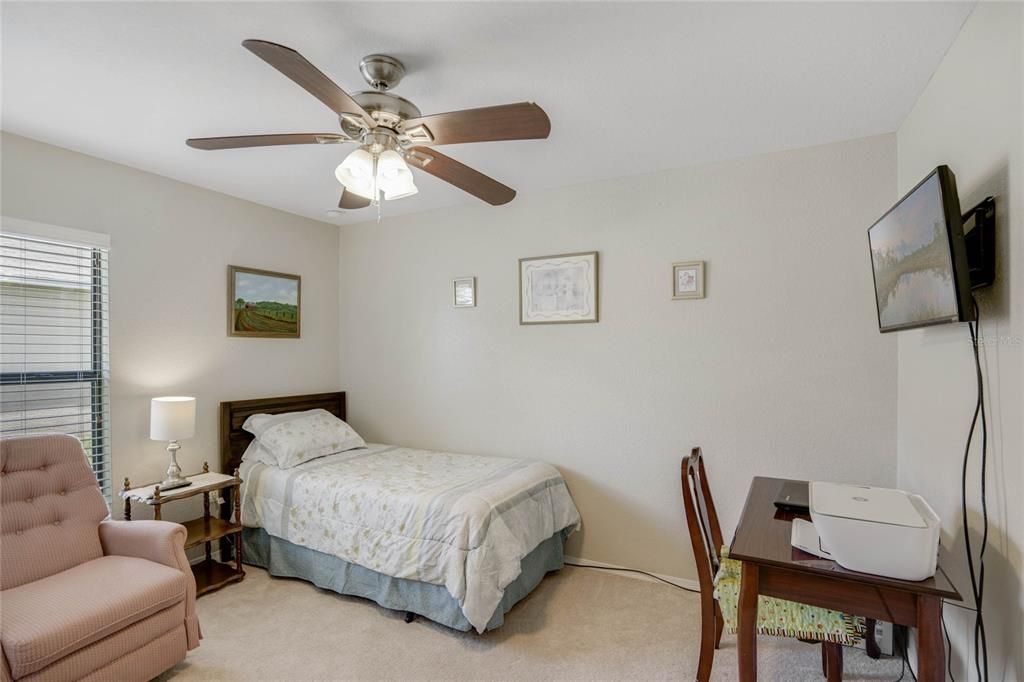 For Sale: $329,000 (3 beds, 2 baths, 1627 Square Feet)