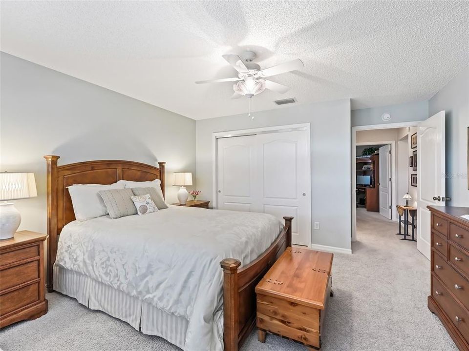 For Sale: $379,900 (3 beds, 2 baths, 1810 Square Feet)