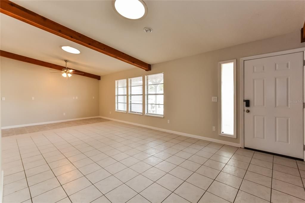 Active With Contract: $2,510 (3 beds, 2 baths, 2028 Square Feet)
