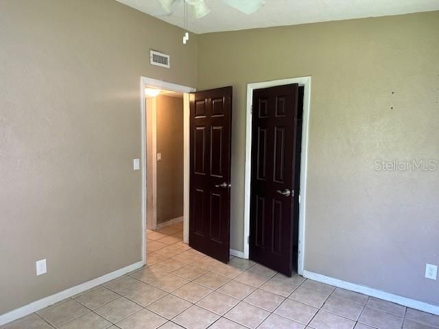 For Sale: $279,000 (3 beds, 1 baths, 1056 Square Feet)